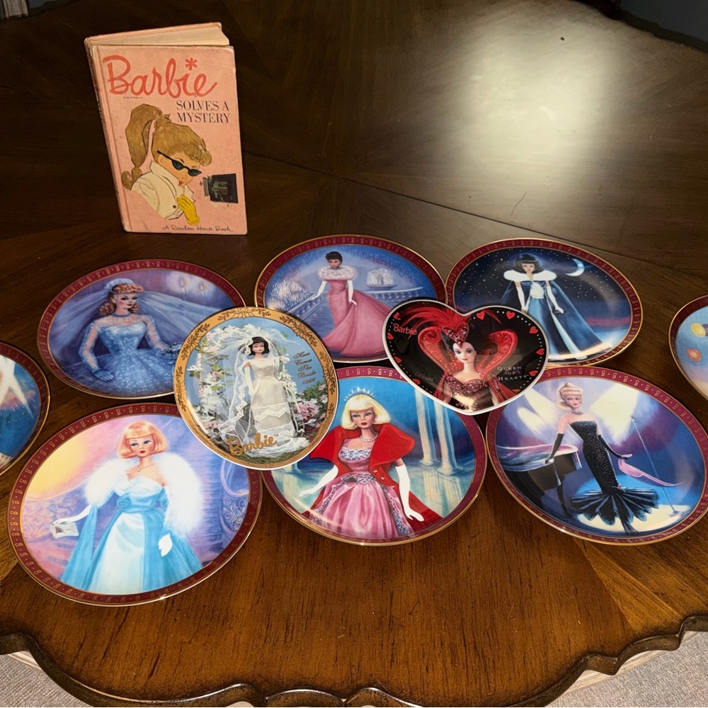 Barbie Collector's Decorative Plates Set - Pink, Blue, Red, Black